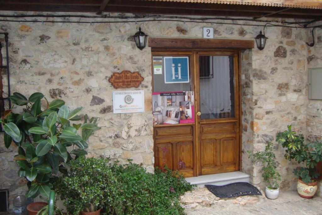 Hostal Alba Taruta Guadalupe  Dış mekan fotoğraf